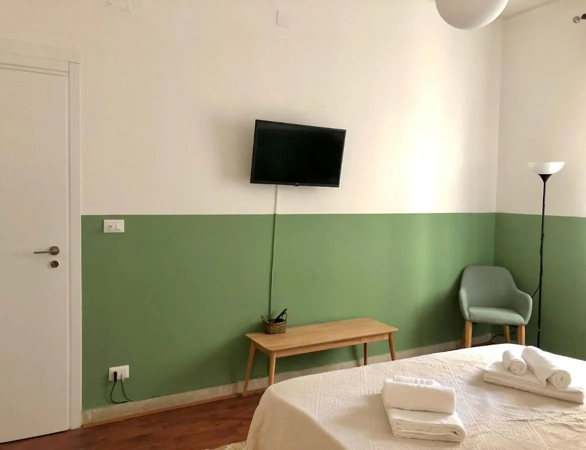 Dante Suites Palermo 0*,  Italy