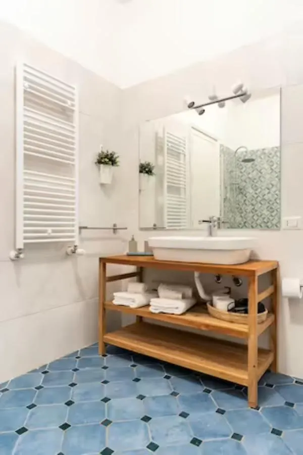 Dante Suites Palermo Bed & Breakfast