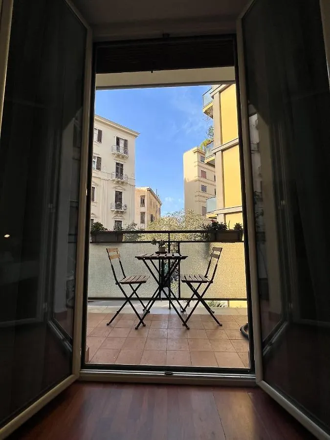 Dante Suites Palermo 0*,  Italy