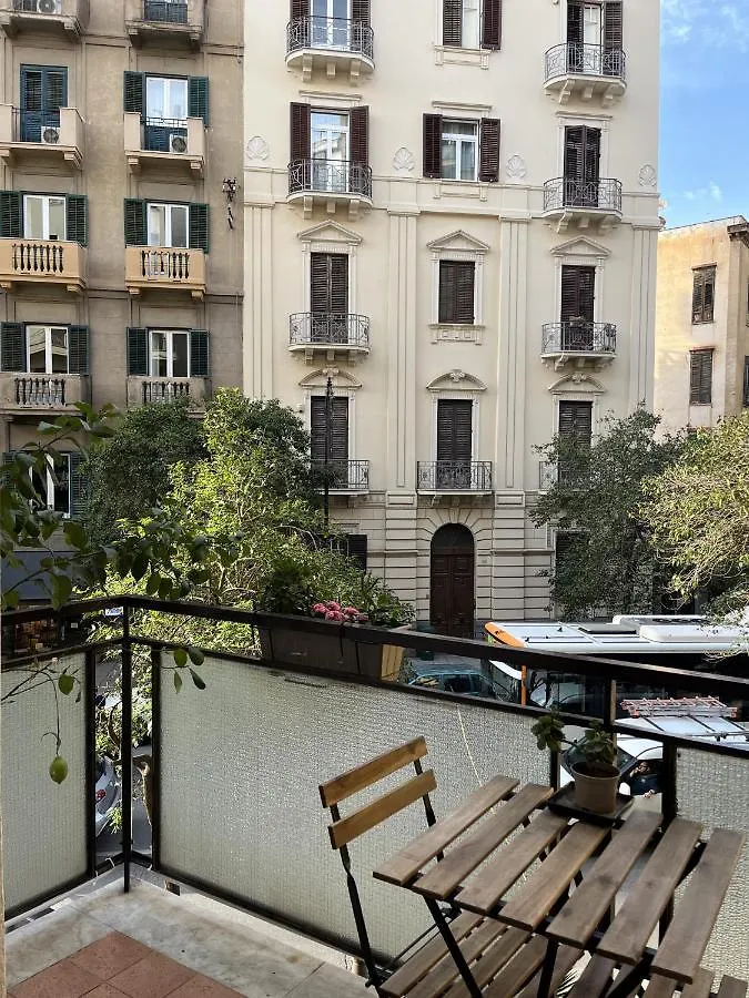 Bed & Breakfast Dante Suites Palermo Italy